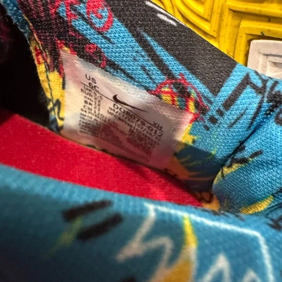 Kyrie 8 GO SE "Black/Tour Yellow/University Red" Kids' Basketball Toddler sizes - Picture 5 of 9